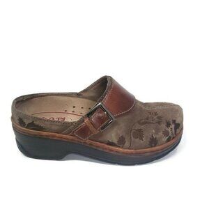 Klogs‎ Embroidered Austin Clogs Women's Size 7.5 Brown
